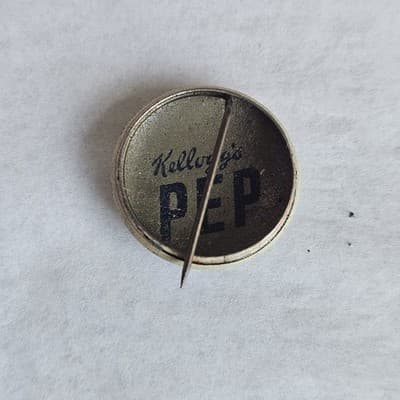 1940s Kellogg's Pinback Button 1946 The Fire Chief Pep Vintage Cartoon PEP - Thumbnail 2