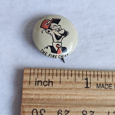 1940s Kellogg's Pinback Button 1946 The Fire Chief Pep Vintage Cartoon PEP - Thumbnail 3