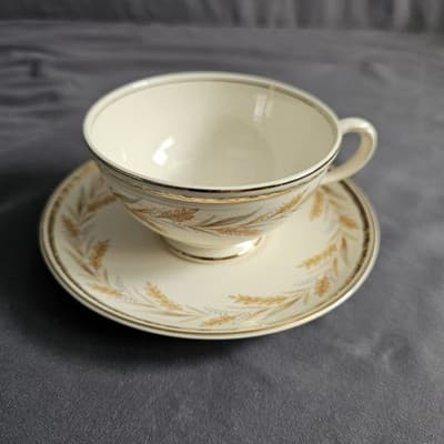 Homer Laughlin Eggshell Georgian Wheat Harvest Cup & Saucer Tea Coffee - Thumbnail 3