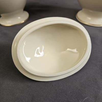 Homer Laughlin Eggshell Georgian Wheat Harvest Cream and Sugar w Lid - Thumbnail 8