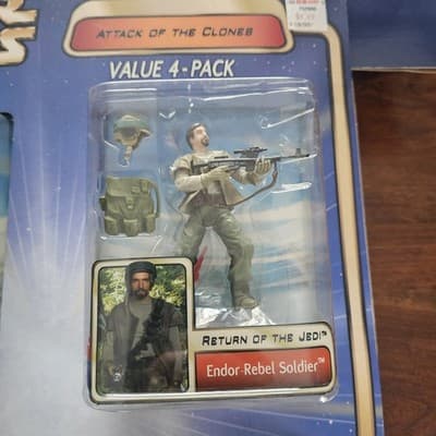 Attack of the Clones Star Wars Value 4-Pack 3.75", #29, #37, #33, #38 - Thumbnail 3