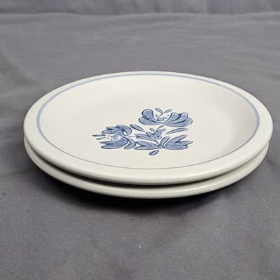 Set of 2 Pfaltzgraff Yorktowne 6 3/4" Salad Bread Dessert Plate Blue Floral USA - Thumbnail 2