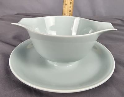 Vintage Homer Laughlin Jubilee Celadon Green Gravy /Sauce Boat w/Under Tray HLC - Thumbnail 6