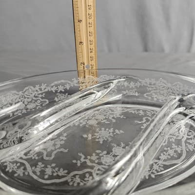 Fostoria Glass 3- part 12.25 Inch Oval Relish dish, Romance pattern 1942-82 - Thumbnail 6