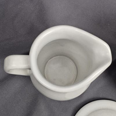 Vintage Pfaltzgraf Yorktowne Stoneware Cream and Sugar Set With Lid Blue Floral - Thumbnail 9