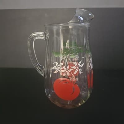 Vtg Anchor Hocking 50’s Clear Glassware Juice Pitcher W/Tomato Design 8"Tall - Thumbnail 3