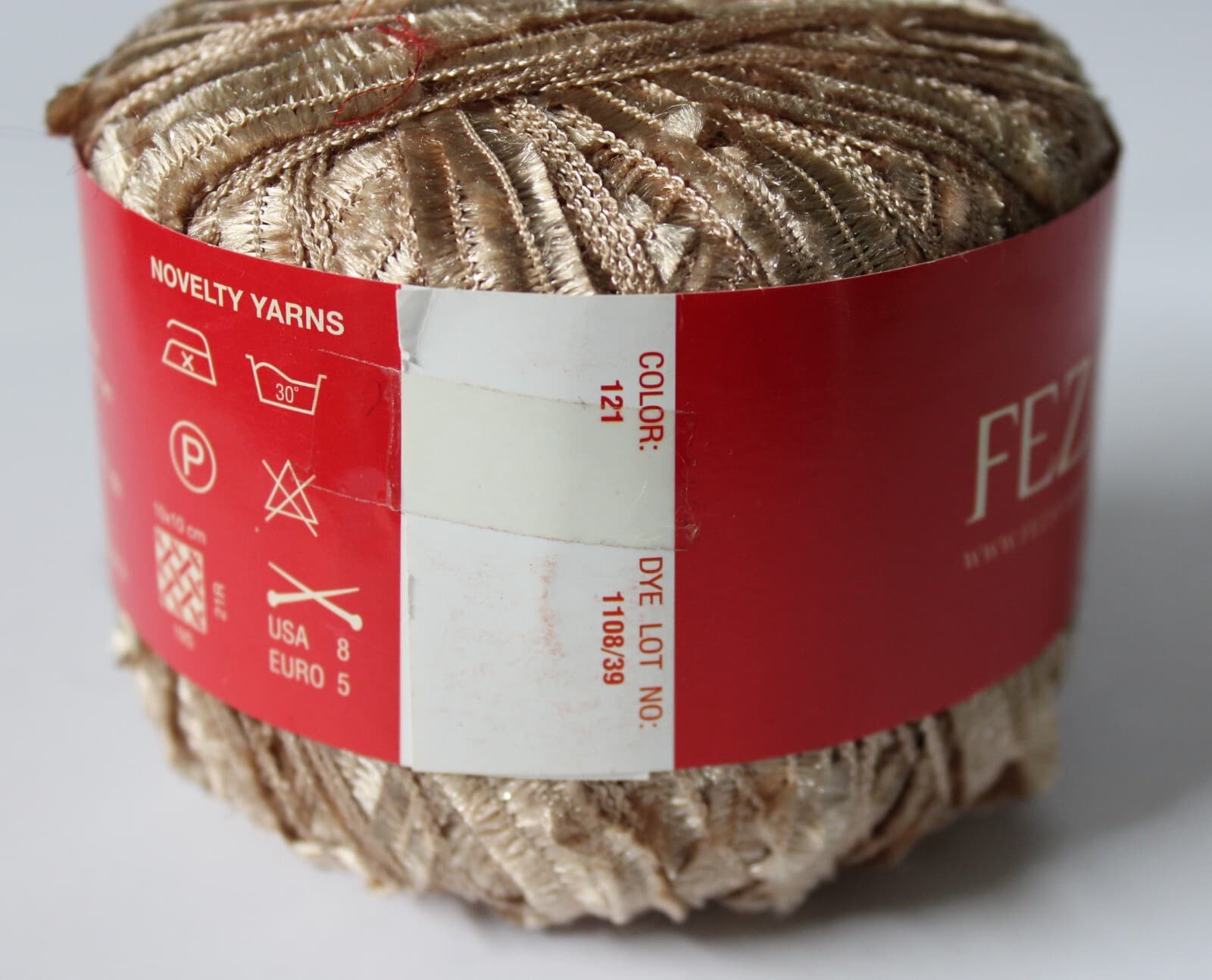 Yarn Feza ToKyo Metalic, 80% Polyester 20% Meta 50gr. 170yd Color 121 Tan - Thumbnail 3
