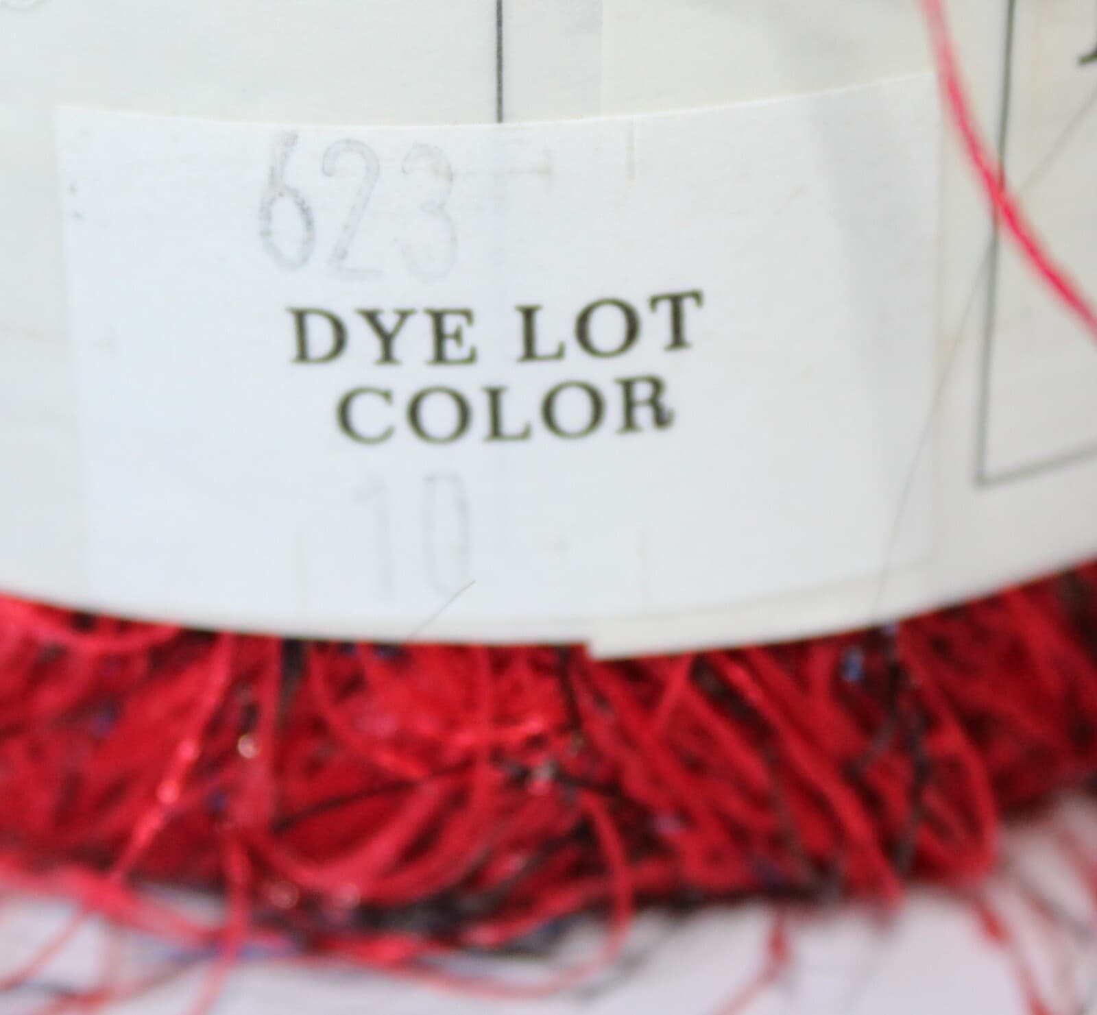 Yarn IronStone Eyelash Novelty Yarn 30g 143yd Color 10 Red - Thumbnail 3