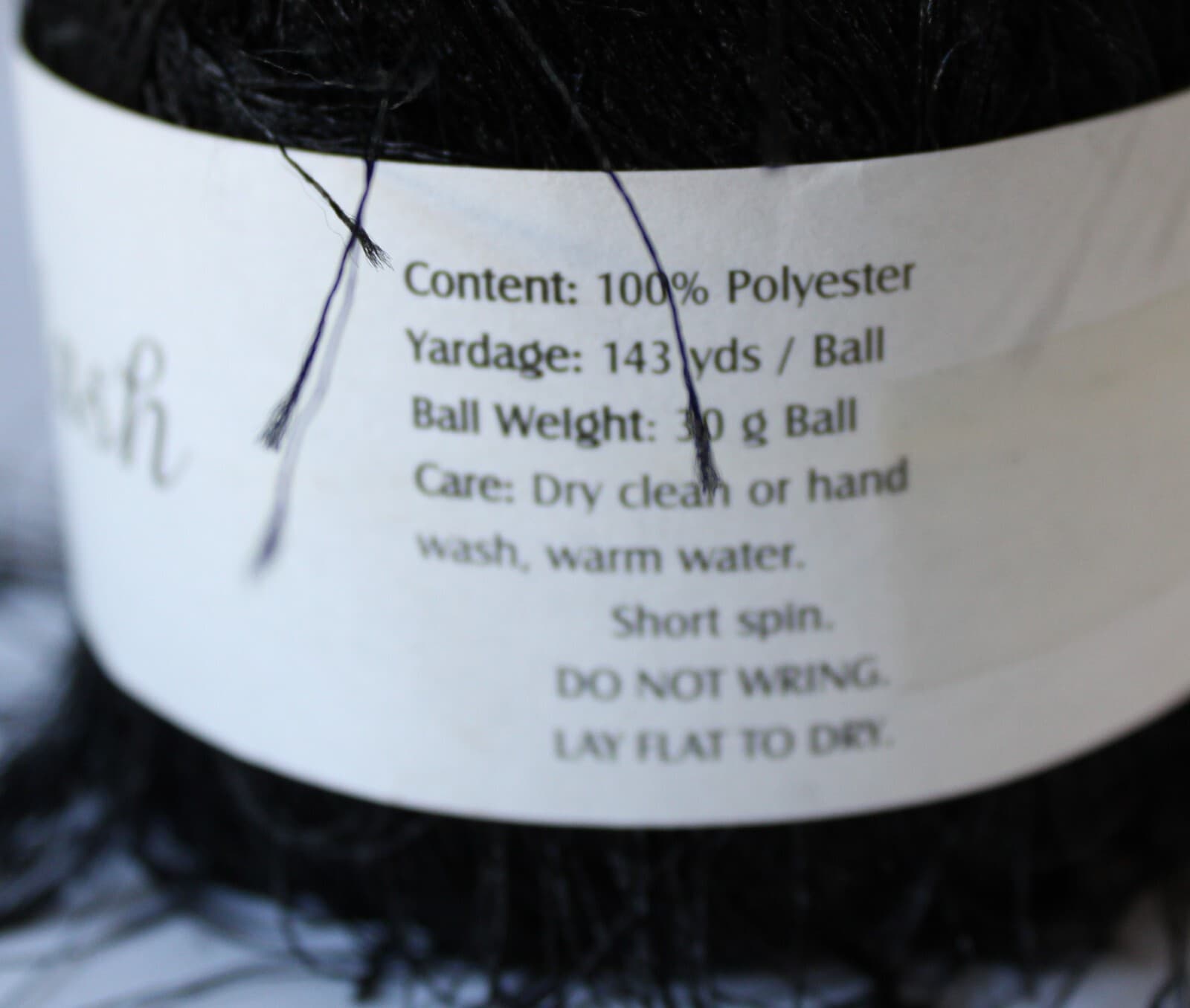 Yarn IronStone Eyelash Novelty Yarn 30g 143yd Color 8 Black - Thumbnail 3