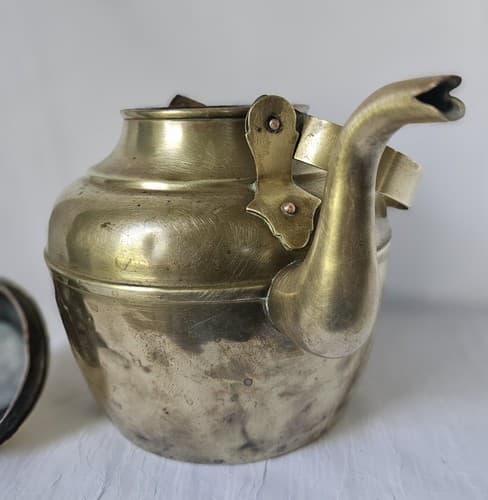 Antique Brass Tea Kettle 8.5" Tall - Thumbnail 6
