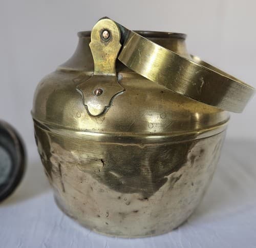 Antique Brass Tea Kettle 8.5" Tall - Thumbnail 5
