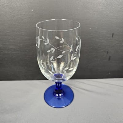 Etched Princess House Heritage Collection Iced Tea Glass Blue Stem 16oz, 6.75" - Thumbnail 2