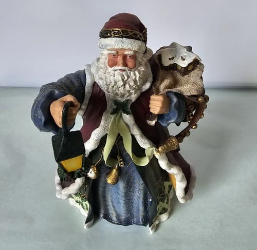 CHRISTMAS Thomas Kinkade SANTA Bag of Toys The Gift From St Nicholas Figurine - Thumbnail 2