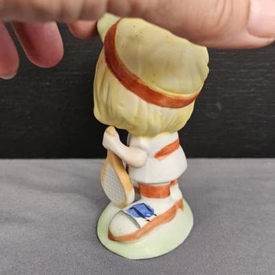 Vintage Arnart Creations Ceramic Figurine Tennis Player 4" Tall - Thumbnail 3