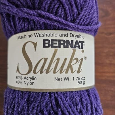 Bernat Saluki Royal Purple Yarn 60% Acrylic 40% Nylon 1.75oz Needle US5 - Thumbnail 2