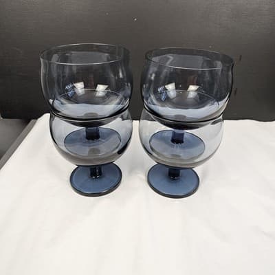 Smoke Gray Balloon Goblets Short Stem 4.5" Tall 12oz. Set of 4 - Thumbnail 10