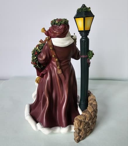 CHRISTMAS Thomas Kinkade SANTA Wreath Toys The Gift From St Nicholas Figurine - Thumbnail 3