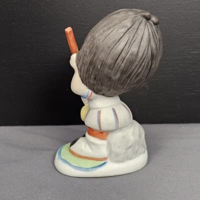 Vintage Arnart Creations Ceramic Figurine Fishing Pole 4" Tall - Thumbnail 3