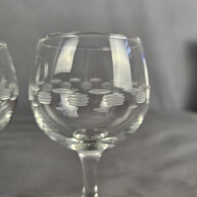 Stemmed Wine Cordial Clear Glass 5.5" Tall etched MCM Set of 2 - Thumbnail 3
