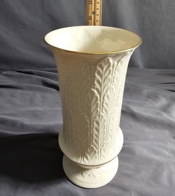 VTG Lenox Vase Footed 24k Gold Trim USA Embossed Acanthus Leaf Tall Large EUC - Thumbnail 5