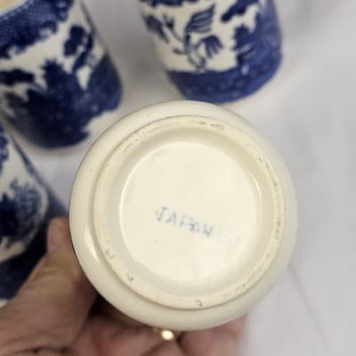 Vintage Blue Willow Style Japan Tea Cups Set 5 Scenic Pagoda- 3.75” - Thumbnail 7