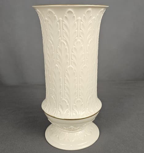 VTG Lenox Vase Footed 24k Gold Trim USA Embossed Acanthus Leaf Tall Large EUC - Thumbnail 2