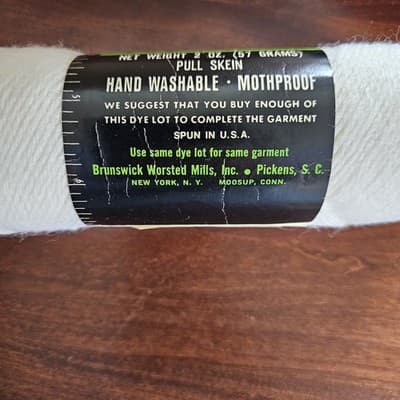 Brunswick Pomfret Mark II 4 ply Sport Yarn Snow White 100% Pure Virgin Wool 2oz - Thumbnail 4