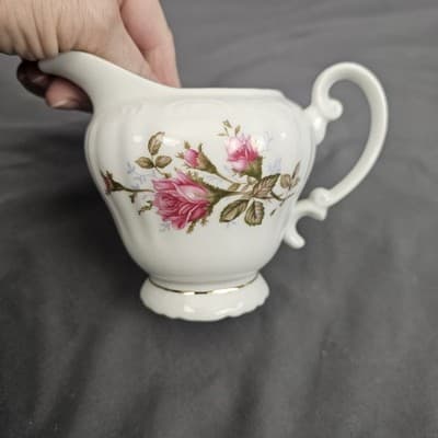 Royal Rose Fine China Creamer Japan Roses - Thumbnail 2