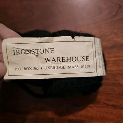 Vintage Yarn Ironstone Warehouse New Zealand Black 100% Wool 4.25oz, 310yd - Thumbnail 4