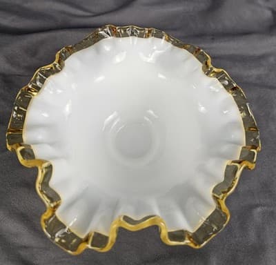 Vintage Fenton White Gold Crest Ruffled Edge White Glass Candy Dish - 7 1/2" - Thumbnail 4