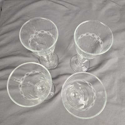 Cocktail Flute Footed Parfait Clear Glass etched MCM Set of 4 - Thumbnail 3