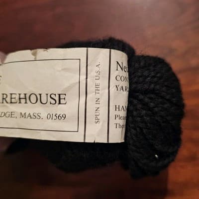 Vintage Yarn Ironstone Warehouse New Zealand Black 100% Wool 4.25oz, 310yd - Thumbnail 5