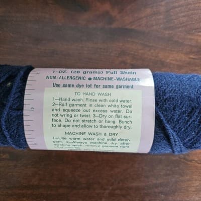 Brunswick Windspun Acrylic Sock & Fingering Yarn Navy 1oz - Thumbnail 3