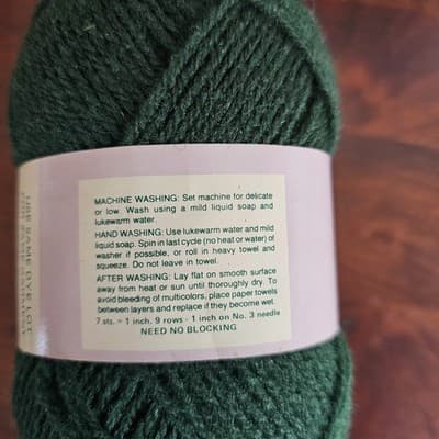 Vintage Brunswick Windspun Acrylic Sock & Fingering Yarn Dark Green 1 oz. - Thumbnail 4