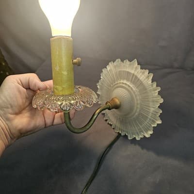 Vintage Electric Wall Sconce CRYSTAL GLASS Lamp Light - Thumbnail 2