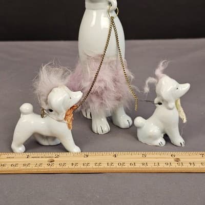 Vintage 1950s MCM Ceramic Snooty Chained Mama Poodle Family With Pink Fur - Thumbnail 16