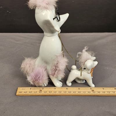 Vintage 1950s MCM Ceramic Snooty Chained Mama Poodle Family With Pink Fur - Thumbnail 17