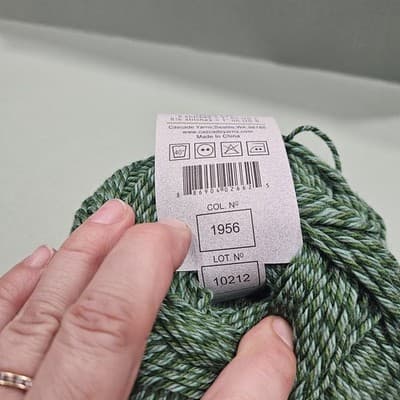 Cascade 220 Superwash Wool Yarn Quatro Multi Green Mix 220yd, 3.5oz, Col 1956 - Thumbnail 5