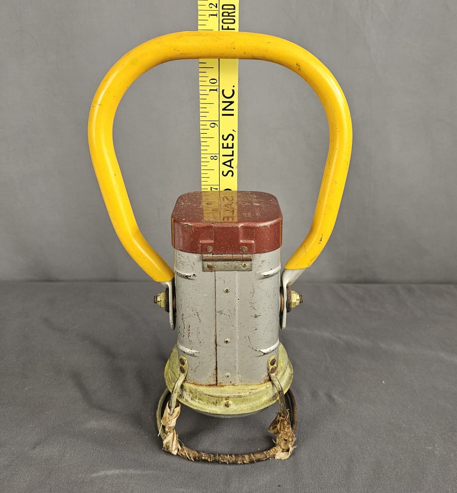 Vtg 1950s The Adam & Westlake Co Adlake Railroad Lantern Lamp No 31-D Yellow - Thumbnail 2