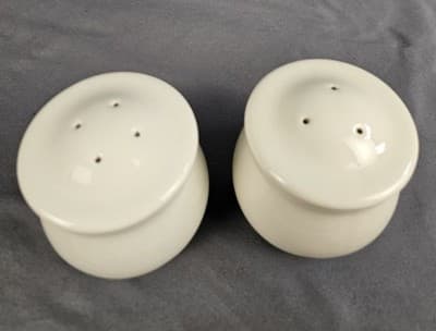 Pfaltzgraff Salt And Pepper Shakers Green Blue Stripes - Thumbnail 4