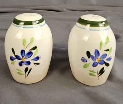 Vintage Stangl Pottery Country Garden Salt & Pepper Shakers 3" Floral - Thumbnail 4