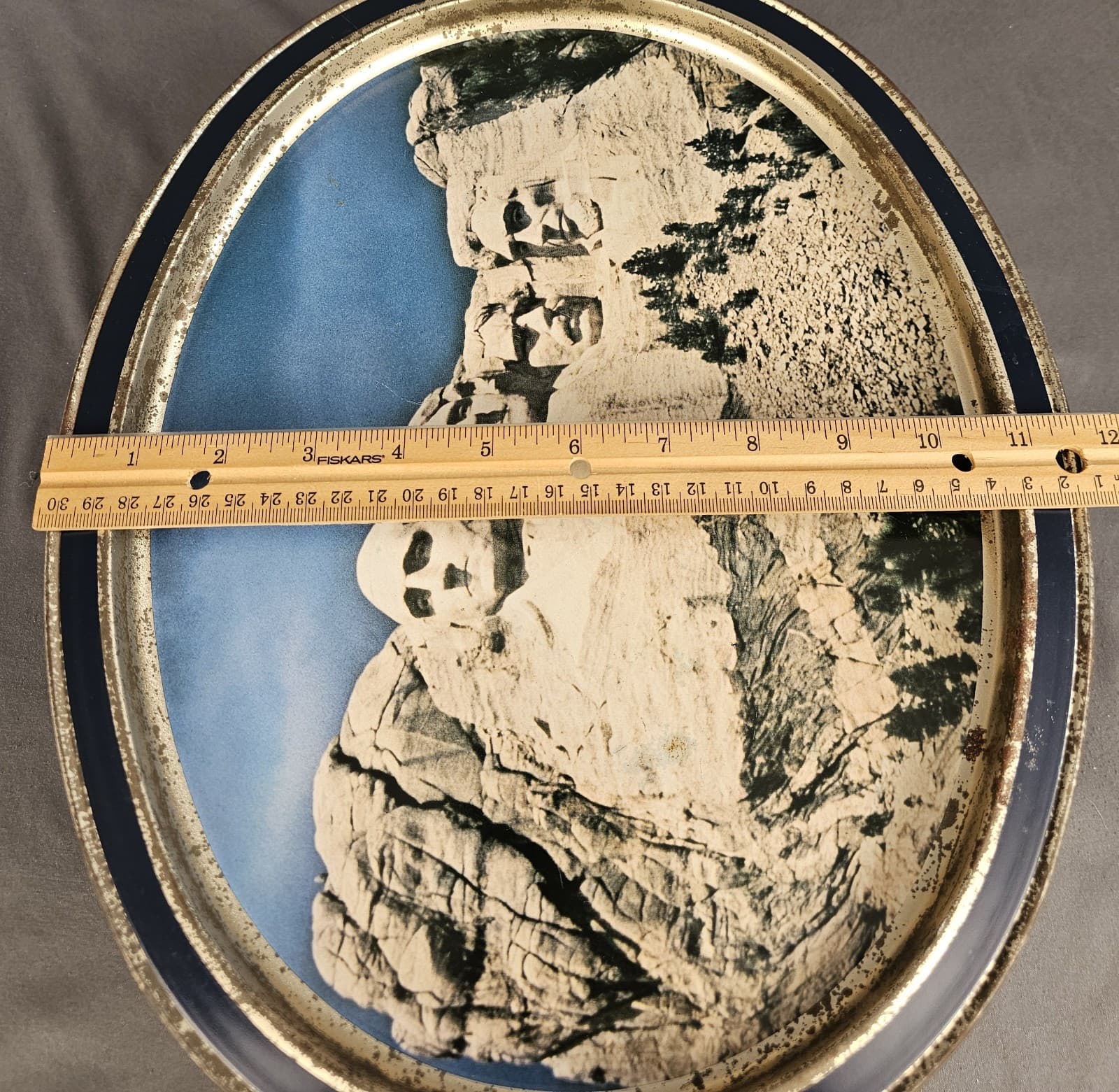Mount Rushmore National Memorial Reproduction Lithograph 1985 Sunshine Biscuit - Thumbnail 3