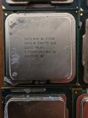 MIXED LOT OF 12 INTEL CORE PROCESSORS UNTESTED SCRAP RECOVERY - Thumbnail 8
