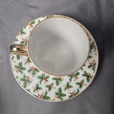 Vintage INARCO Japan E-759 Tea Cup & Saucer – Holly Porcelain with Gold Trim - Thumbnail 5