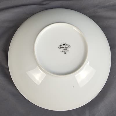 Vintage Royal Court Carnation Fine China Japan 9" Serving Bowl Gold Trim - Thumbnail 5