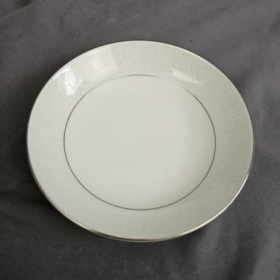 3 Pc Crown Victoria Lovelace Fruit Bowl Berry Dessert 5 1/2" Fine China of Japan - Thumbnail 3