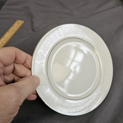 Crown Victoria Lovelace Bread Plates Set Of 4 White Fine China of Japan Embossed - Thumbnail 3
