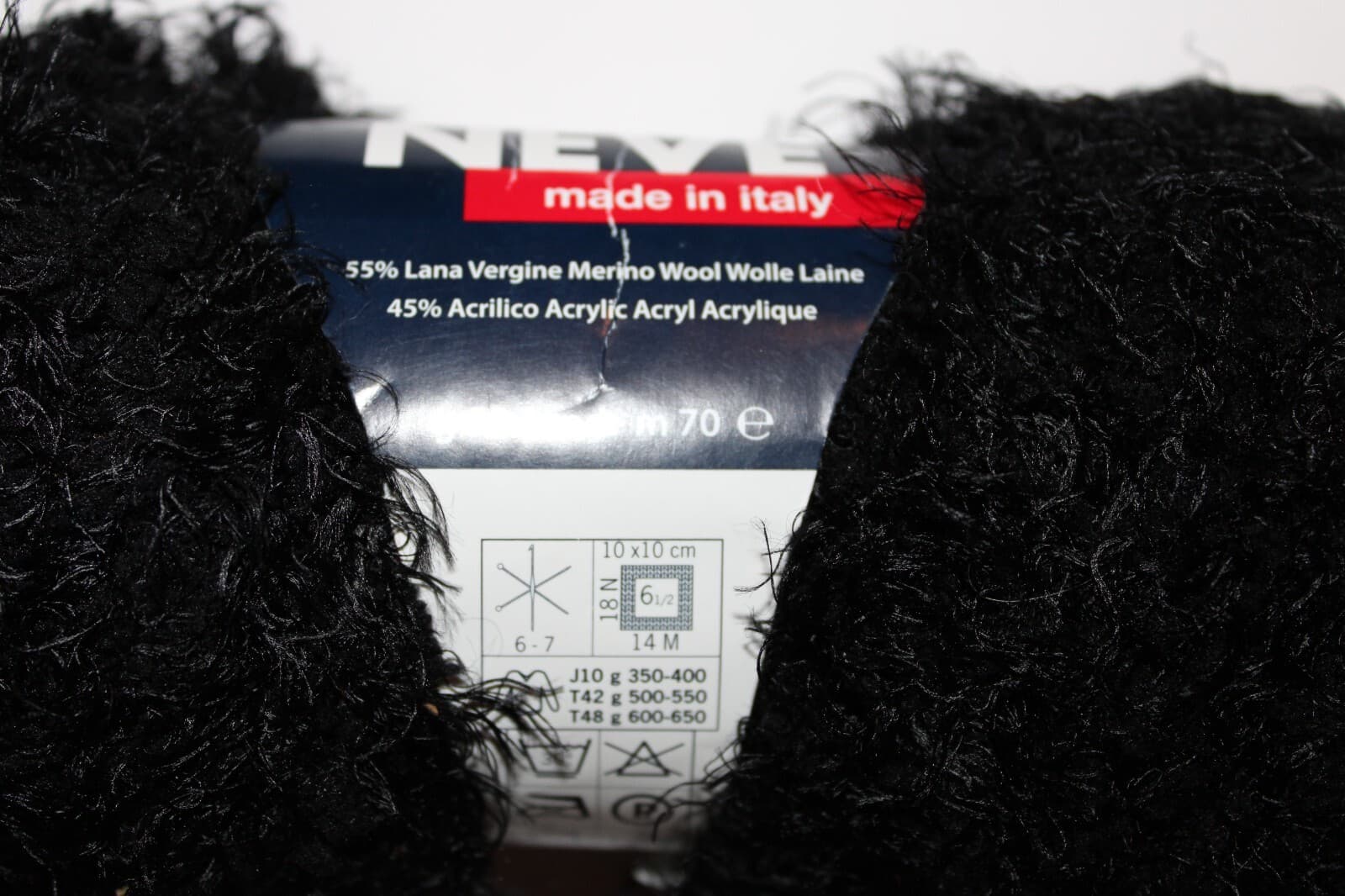 Neve Mondial 55% Merino Wool, 45% Acrylic Col 890 Black - Thumbnail 3
