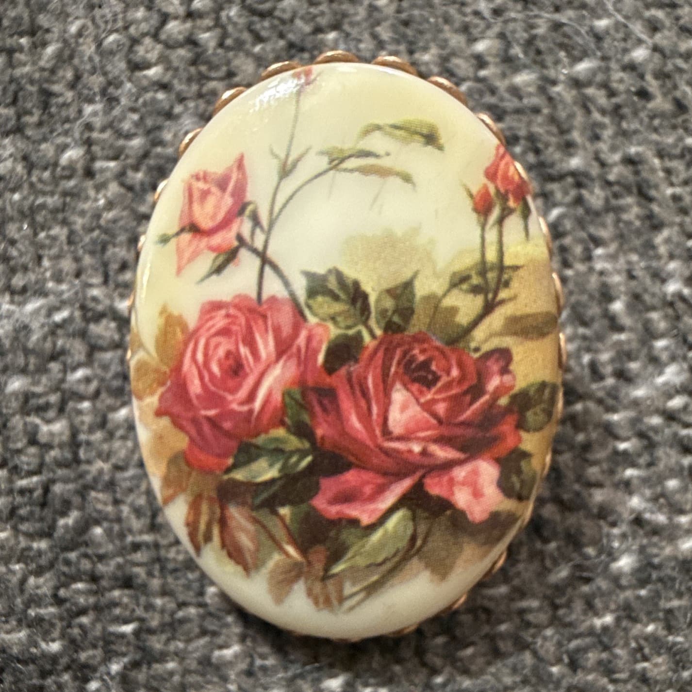 Vintage Oval Multicolor Floral Rose Brooch Pin - gold toned back