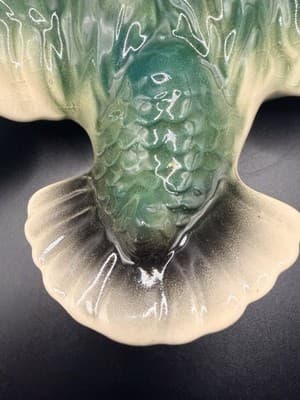 1940s McCoy Flying Duck Ceramic Wall Pocket or Planter, Made In USA - Thumbnail 3